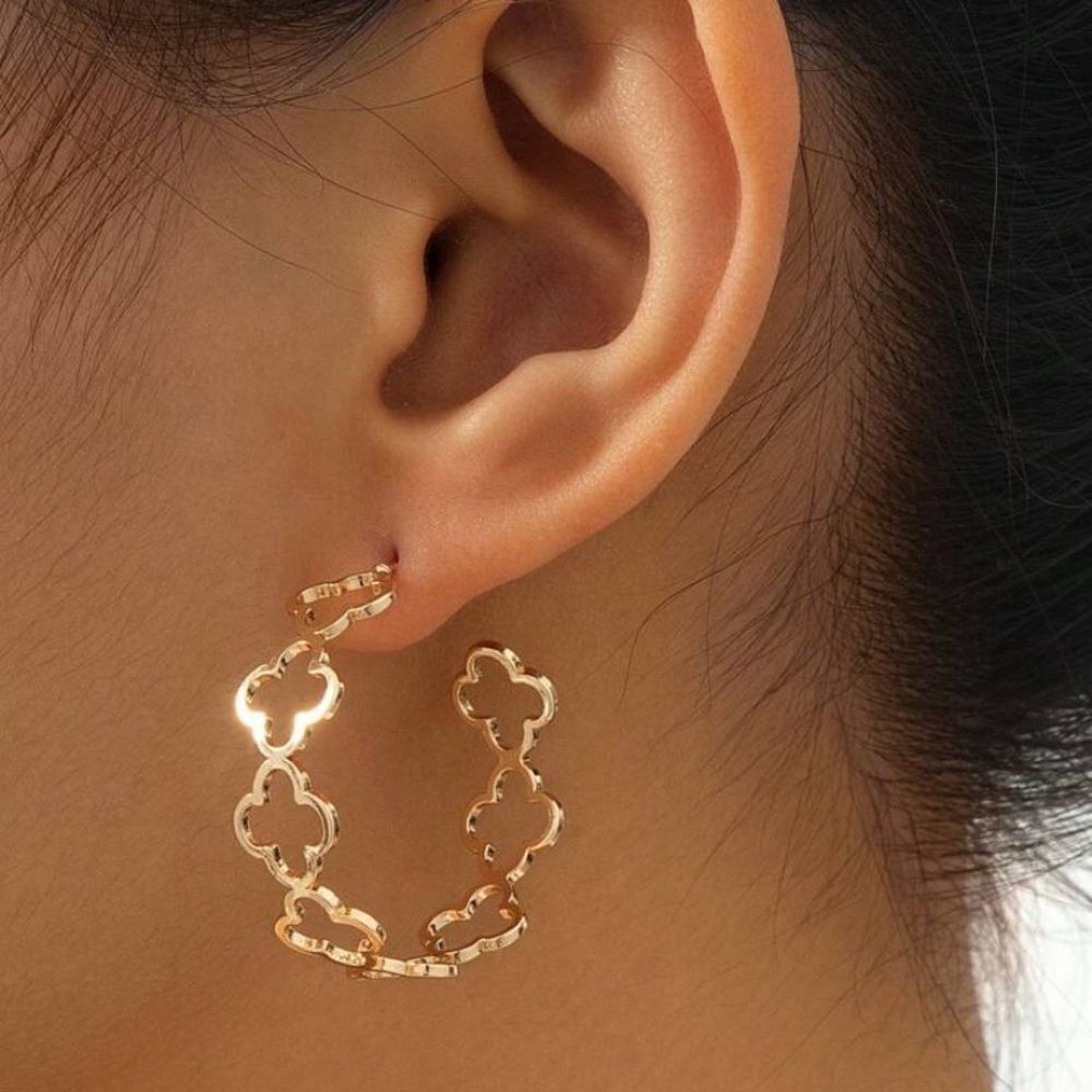 3for$20 1pair New Design Hollow Out Small Flower Simple Earring Set, Festival
